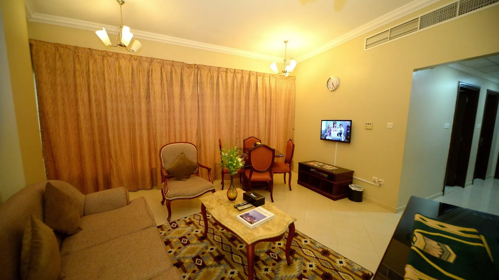 ** Aparthotel Emirates Stars Hotel Apartments Sharjah United Arab Emirates